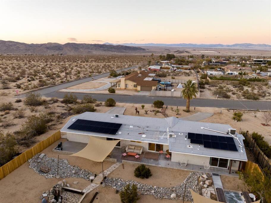 Bighorn Lodge: Experience A Desert Adventure Twentynine Palms Exterior photo